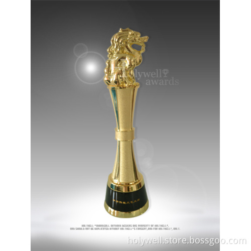 High Quality Anmial Trophy for Company Use